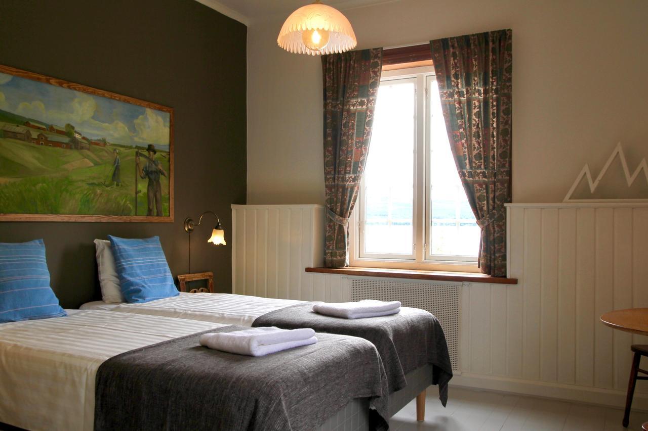 Bed & Breakfast The 3*